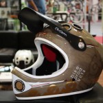 Down-o-matic, el primer casco de fibra natural.