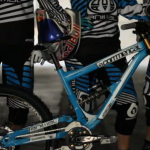Lanzamiento Team Commencal con los Atherton