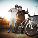Andreu Lacondeguy firma por YT Industries