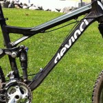 Las Devinci Dixon de Kike Genova y Antonio Leiva