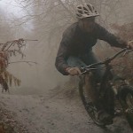 Video :: Beaten Tracks, barro y más barro…