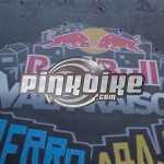 Vídeo Oficial de Pinkbike @ Red Bull Valparaiso Cerro Abajo 2013