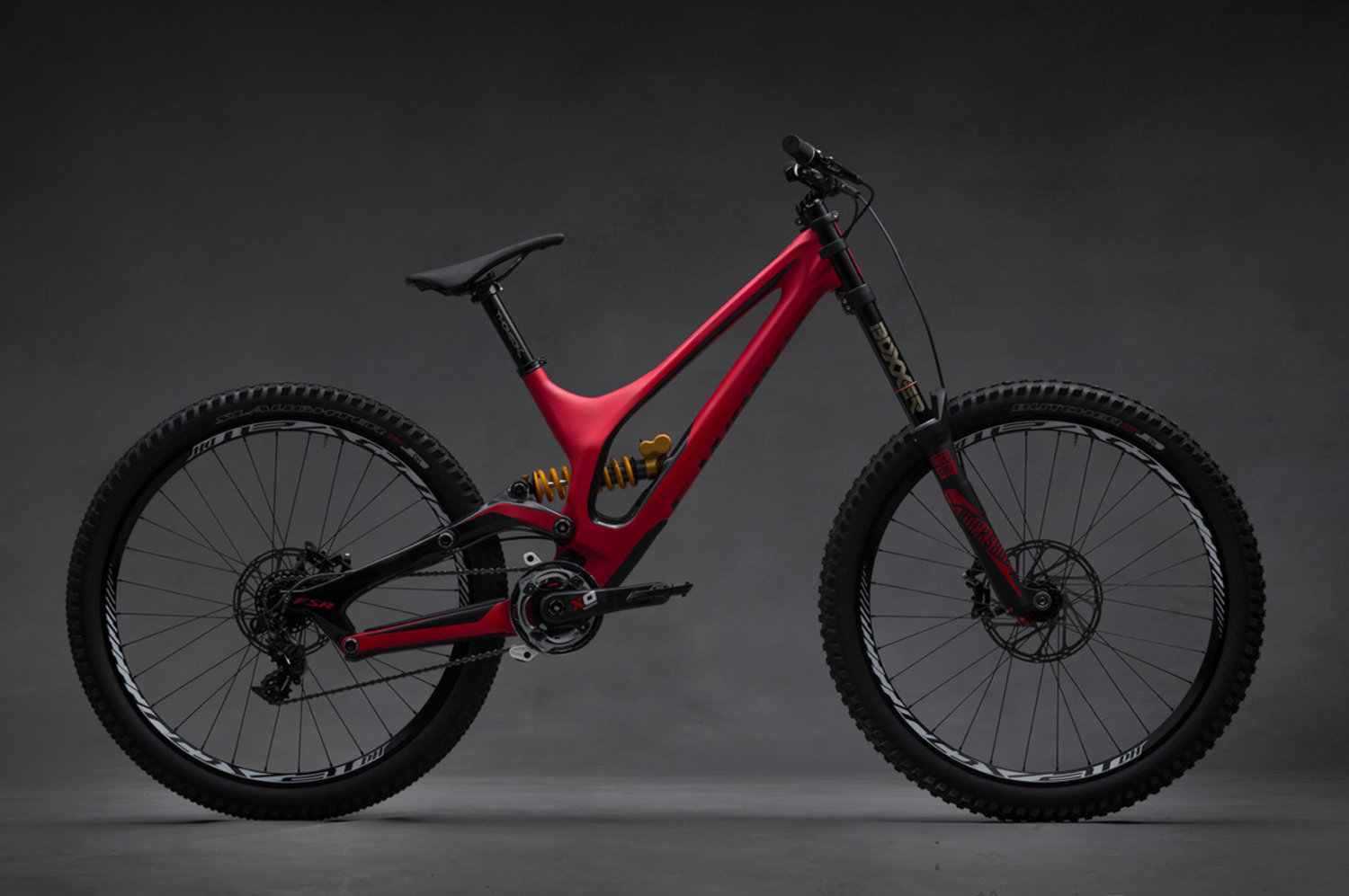 the-2015-specialized-s-works-demo-dh-bike
